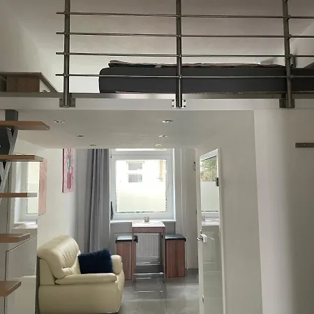 Luxury 60m2 Appartement in Wilhelmstadt Berlin Exterior foto